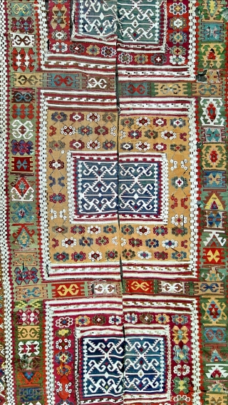 Size : 165 x 350cm,
East anatolia,Reyhanli tribe kilim
Old fragment !                       