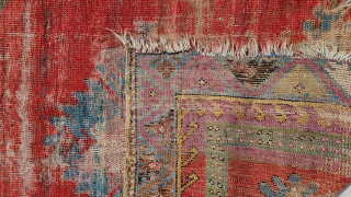 Size ; 97x130 cm
Central anatolia, Cappadocia(Mucur)
Step back in time to 19th-century Anatolia with this remarkable Cappadocian Mudjur prayer rug.
While known today for its fairy chimneys and hot air balloons, the Cappadocia ...