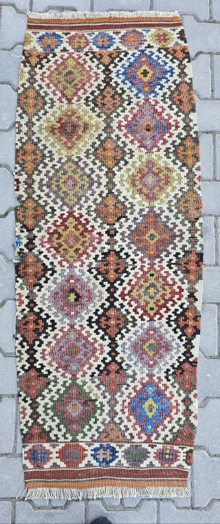 Size ; 58x150 cm
East anatolia , Erzurum                          