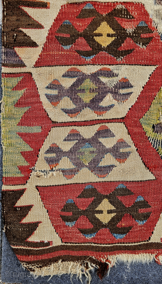 Central anatolia, Cappadocia (Nevsehir or Aksaray ?)
Size ; 88x120 cm
Detailed information Dm (direct message)

arisoylarmobilya@gmail.com                   