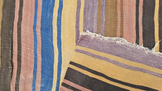 Size ; 120 x 205 cm
Central anatolia, Cappadocia 
Striped rug ...                      