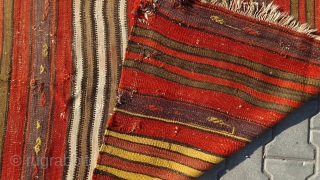 Size:115x310 cm,
Central anatolia, Cappadocia. 
Primitive rug...                           