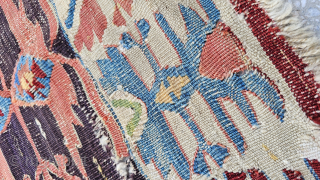 Size ; 108 x 130 cm
Central anatolia,Konya (Hotamis)
Early 1800 or 1780s
Detailed information Dm arisoylarmobilya@gmail.com
vintagerugsra51@gmail.com