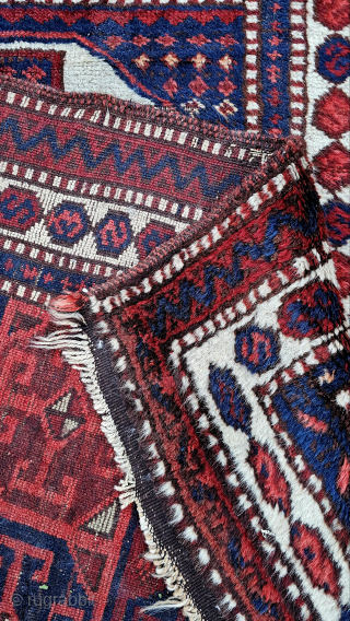 Size ; 110 x 310 cm
East anatolia, Malatya or Elazığ                       
