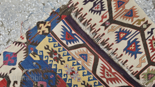 Sıze; 65x85 cm
Central anatolia / Cappadocia or Reyhanli tribe .
Detailed information Dm arisoylarmobilya@gmail.com