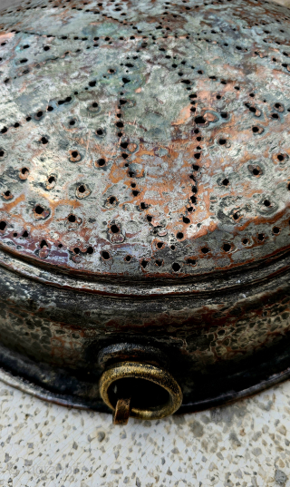 Central anatolia, Sivas .
Armenian Copper .
Kevgir                           