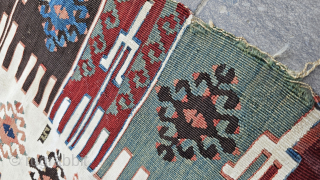 Size ; 140x310 cm
South anatolia, Reyhanli tribe. 
Early 1800s
Great dyes ...                      