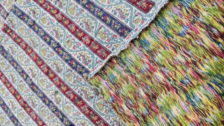 Size ; 57x113 cm
Old persian textile 
Fragment                          