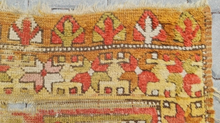 Size : 90x150 cm,
Central anatolia, Cappadocia. 
Wonderful yellow from stale straw and wonderful apricot colors from buckthorn plant. The peddler brought it from the Greek village of Cappadocia / Gelveri region.  