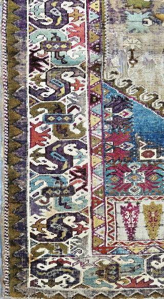 Size ; 110x200 cm
West anatolia, Ghordes 
Early piece 
Detailed information Dm arisoylarmobilya@gmail.com                     