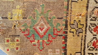 Size : 95 x 117 cm,
Central anatolia, Konya .
18.y.y                        