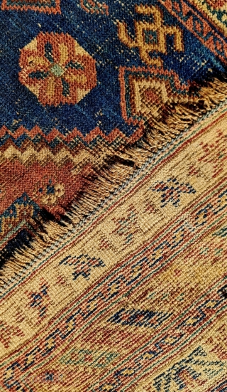 Size ; 127x155 cm,
Old afshar .                           