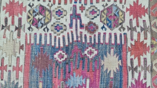 Size :155x270 cm,
Central anatolia, Eskisehir (mihalic) kilim                          