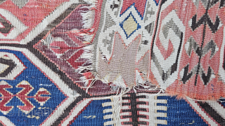 Size ; 95x253 cm
Central anatolia, Konya kilim                          