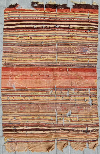 Size: 145 x 220 cm,
Central anatolia,Cappadocia...
Old kilim fragment .                        