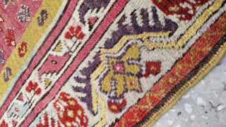 Size ; 98 x 150 cm
Central anatolia, Cappadocia (Mucur )

Value as a Work of Art: A rug hung on the wall transcends its original meaning with its fine craftsmanship, colors, and patterns,  ...