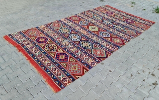 Size: 170x315 cm,
Old Caucasian. 
Very thin .                          