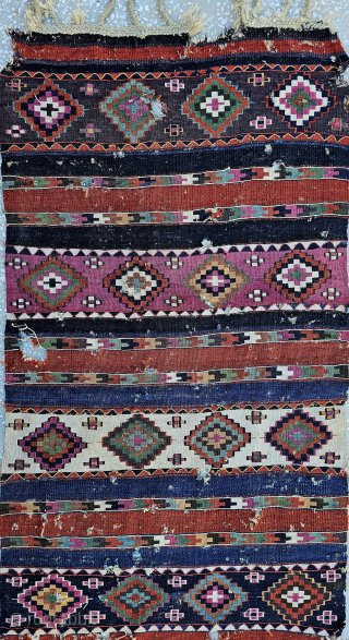 Size ; 80x295 cm
South anatolia, Reyhanli tribe 
For detailed information Dm ''direct message''
arisoylarmobilya@gmail.com