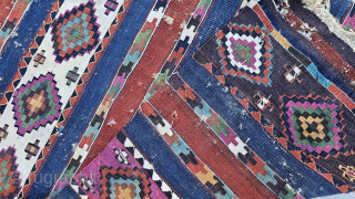 Size ; 80x295 cm
South anatolia, Reyhanli tribe 
For detailed information Dm ''direct message''
arisoylarmobilya@gmail.com