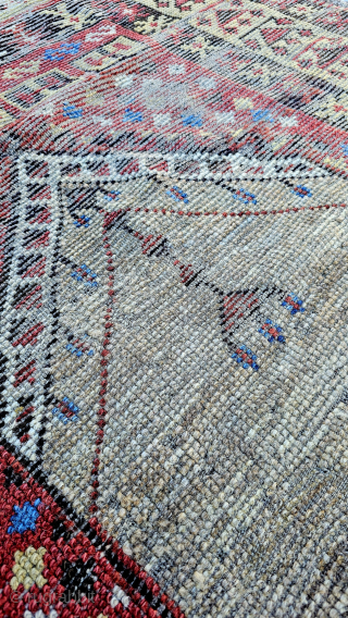 Central anatolia, Konya (Karapinar)
Early 1800 or pre 1800
Size  ; 116x170 cm
For detailed information Dm ''direct message''
arisoylarmobilya@gmail.com