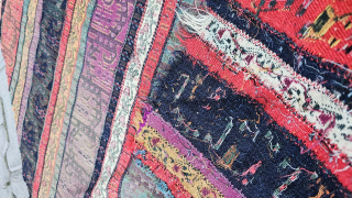 Size ; 74 x 150 cm,
Central anatolia, Sivas (Gurun )
Armenian Textile shawl.                     