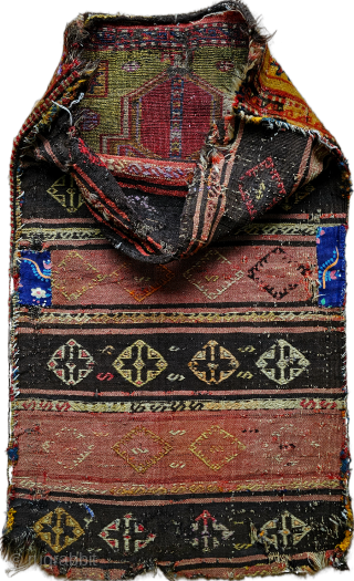 East anatolia,Adiyaman (pişinik).
Dowry bag .
Approximate size; 50x90 cm                         