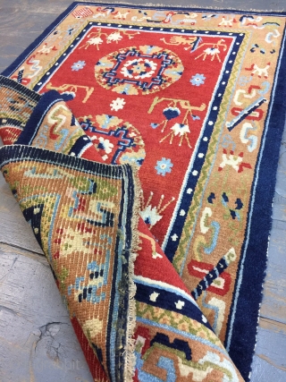 Antique Handmade Tibetan rug, all in natural, one old repairs,good Pile,Clean,Soft,more than 100 years Old,Size:4.8 ft by 2.7 ft,Size:141cm by 78cm            