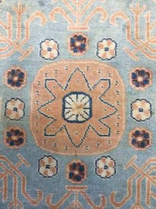 Antique handmade Rare Indian Agra rug,full cotton,lovely design and colours,good pile,All in natural,somewhere is old repaired,
Around 80 years old,Summer Rug,Size:220cm by 137cm           