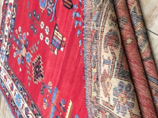 
Antique handmade  Persian Afshar rug,wool&cotton,so cute,amazing design,All in natural,

Worn in places,Tow places is old repair,up 80 years old

Size:171cm by 141cm            