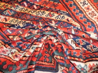 South Caucasian Kazak Rug with diagonal stripes, 6.5 x 3.10 ft (196x120 cm), full pile and in very good condition. 19th century. www.rugspecialist.com          