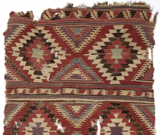 An early Karapinar kilim for the connoisseurs. 161 x 385 cm (63x152 inches)                    