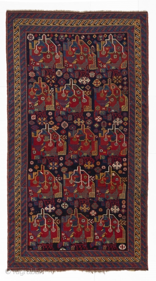 Qashqai Rug, 4'4" x 8' (133x240 cm), late 19th Cen.                       