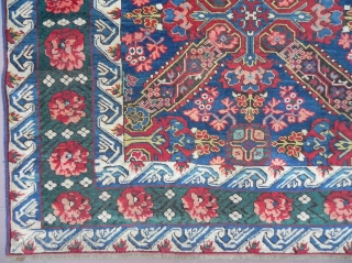 A Fantastic Antique Caucasian Seichur Runner with St Andrews crosses, roses and great colors, 110x350 cm (43x138 inches), 19th century.             