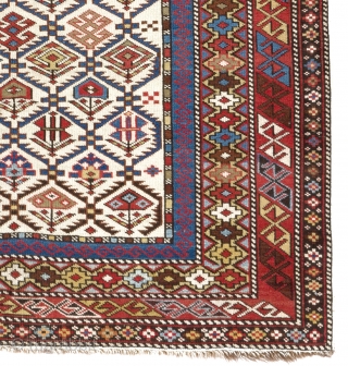 Shirvan Rug, 46x71 inches (116x181 cm). NO repairs or issues whatsoever, all original, untouched.                   