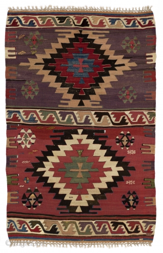 Antique Karapinar Kilim, Central Anatolia.  5'2" x 8'2" - 157x250 cm                     