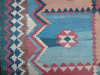 Qhasqai Kilim, aprox 8x5 ft, good condition                          