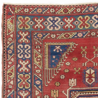 Antique West Anatolian Bergama Rug. 5'4" x 6'6" - 163x198 cm                      