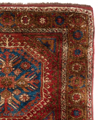 Antique Central Anatolian Yatak Rug from the village of Nuzumla (Yaylacik). 4.5 x 6.5 ft (136x195 cm).  A352              