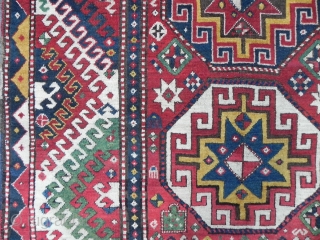 Antique Caucasian Bordjalou Kazak Rug with classic zig zag border, Great Colours, 7.10 x 4.10 ft (239x152 cm), Dated 1322 (1904 AD).  
         