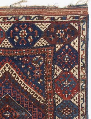 Karakecili Rug, West Anatolia, 19th Century. 4.7 x 5.7 Ft (140x170 cm )                    