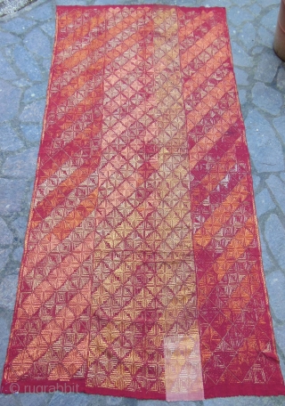  Red ground wedding Bagh,Punjab,good condition,some parts of the embroidery are worn,cm.122x240                     