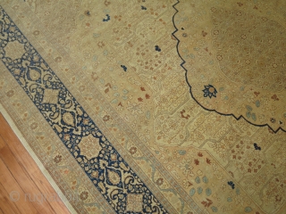 19th century Hadji-Ja-Li-Li Tabriz 8'11'' x 12'. no condition issues

https://jdorientalrugs.com/antique-persian-tabriz-rug/id/6709                       