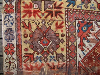 Turkish Milas Prayer Rug. Size: 46X65 inches 117X165 Cm.
Has two hand size patches and the worn areas have backing glued to them so the foundation warps are still there.    