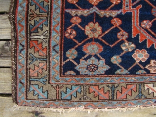 Small NW Persian rug 37"X57"...95X145 Cm. Generally good short pile.                       