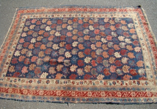 Caucasian Kuba rug. Wool foundation with some wear and oxidation as shown. 

Measures 48" X 65".... 122X165 cm               