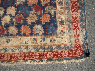 Caucasian Kuba rug. Wool foundation with some wear and oxidation as shown. 

Measures 48" X 65".... 122X165 cm               