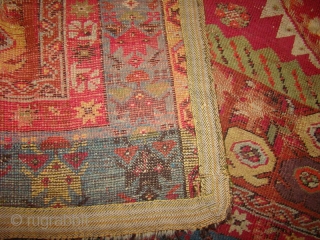 Turkish Prayer Rug Size: 3'6" X 5'4"                          