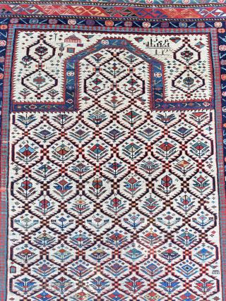Caucasian Shirwan Azerbaijan

 Dated 1297 Ca. 1875 

160 x 110 cm

www.anatoliantappeti.com

In good Conditions and Extra Fine Quality 
               