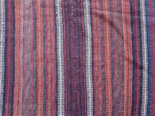 Kurdistan Jajim from 1900-1920.
size: 188*180 cm
vegetable dyes.                          