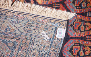 Antique Borujerd rug in good condition.
size: 123 × 194 cm
vegetable colours.
                      